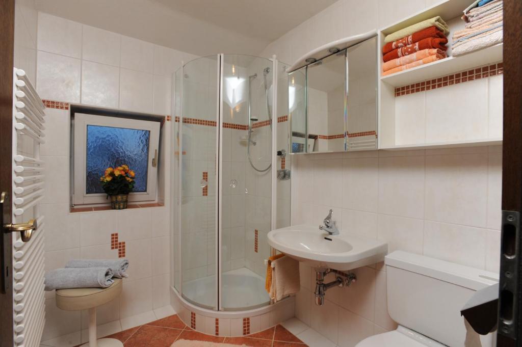 ホテル Haus Moosbrugger ロイテ 部屋 写真